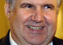 Главу НОК Австрии судят за финасирование отдыха Лукашенко