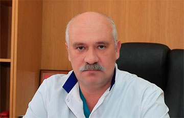 Белорусы вступились за главврача больницы, которого уволили из-за правды о коронавирусе