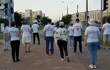 Минчане вышли на смелую акцию солидарности