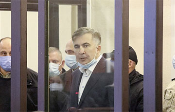 Саакашвили впервые лично предстал перед судом в Тбилиси