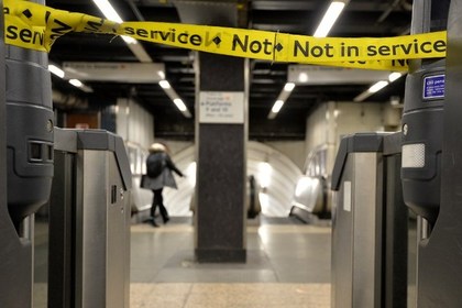 Работники лондонского метро начали двухдневную забастовку