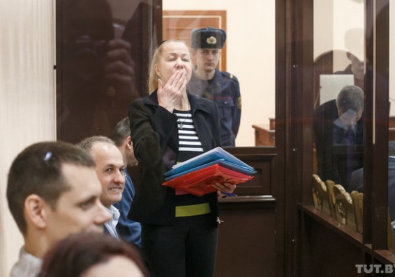 В Минске судят экс-сенатора Анну Шарейко