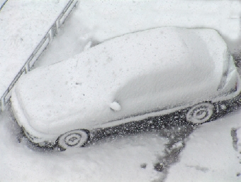 ГАИ предупреждает водителей о сложной дорожной обстановке в связи с потеплением