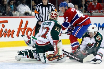 Сергей Костицын забросил шайбу и признан второй звездой в победном матче с "Колорадо" в чемпионате НХЛ