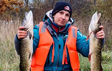 Как рыбачат в холодные дни октября в Беларуси