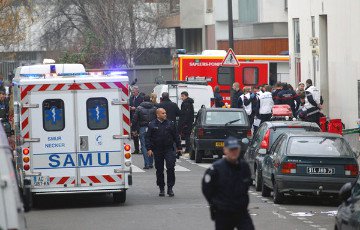 Британский эксперт: Теракты в Париже были скоординированы