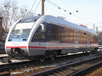 Первый одновагонный дизель-поезд БЖД начнет перевозить пассажиров в конце апреля