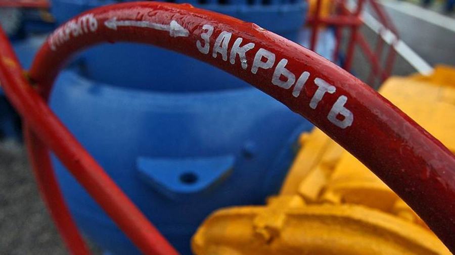 А мы перекроем газ? ЕС утвердил пятый пакет санкций в отношении Беларуси