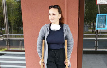 В Гомеле ОМОН сильно повредил ногу 22-летней медсестре