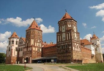 Более Br390 млрд. будет затрачено в Беларуси на восстановление 13 исторических памятников в 2012 году