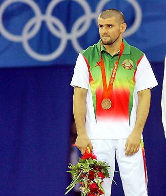 Белорусский борец вольного стиля Али Шабанов завоевал олимпийскую лицензию