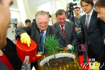 Выставка "Мебельный форум-2012" открылась в Минске