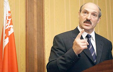 Лукашенко: В России катастрофа, деньги там попрятали