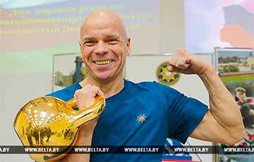 Белорус Вячеслав Хоронеко установил три мировых рекорда