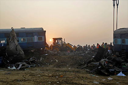 Девять человек госпитализированы после взрыва в индийском поезде