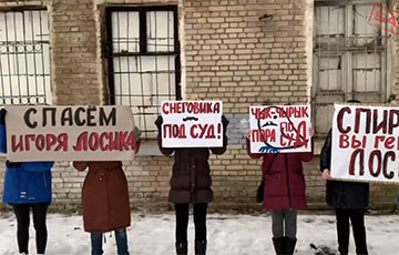 Минская Домбровка вышла на акцию солидарности