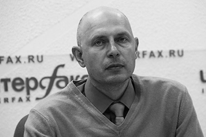 Умер политический корреспондент Андрей Карплюк