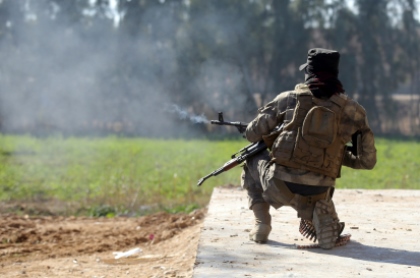 В Ираке отец казненного членами ИГ полицейского застрелил семерых боевиков
