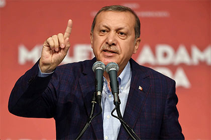 Турция посоветовала России не играть с огнем