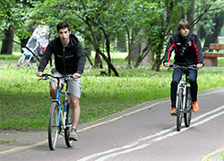 Минчан пересаживают на велосипеды