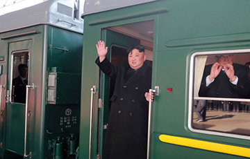 Ким Чен Ын прибыл на бронепоезде в Россию