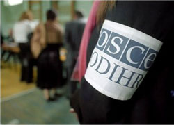 Наблюдателей ОБСЕ «пообещали» допустить к подсчету голосов