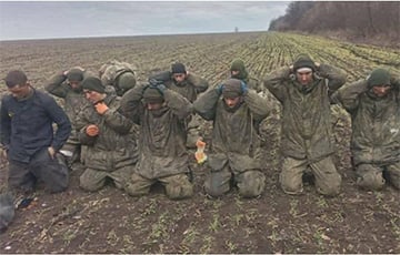 Российское минобороны задним числом увольняет своих солдат и офицеров, попавших в плен в Украине