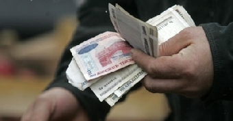 Беларусь занимает третье место в СНГ по уровню среднемесячной зарплаты в долларовом эквиваленте
