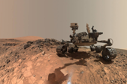 Марсоход Curiosity сфотографировал богатые железом горы в кратере Гейла