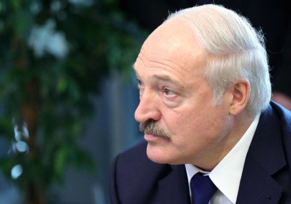 Правительство Беларуси могут распустить из-за дефицита масок