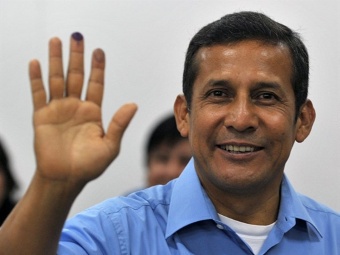 На выборах в Перу лидирует оппозиционный кандидат