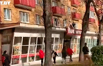 Владелец квартиры на Партизанском проспекте рассказал подробности инцидента с лукашистами