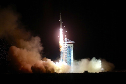 Китай запустил в космос возвращаемый исследовательский спутник