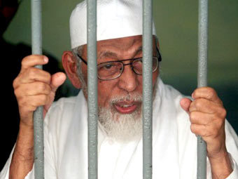 Лидера индонезийских экстремистов посадили на 15 лет