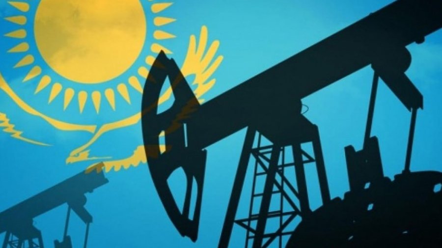 Казахстан начнет поставку в Беларусь нефти не раньше осени