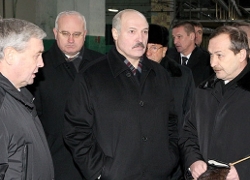 Лукашенко: Руководство «Беллегпрома» выгнать до вечера