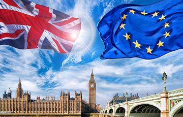 Опрос: Рекордное количество британцев хочет остаться в ЕС
