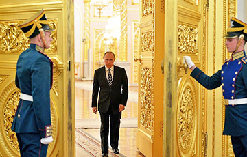 Москва поддержит любого, кто выступит против Путина