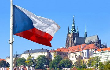 Чехия выслала работавшего под прикрытием сослуживца Мишкина и Чепиги