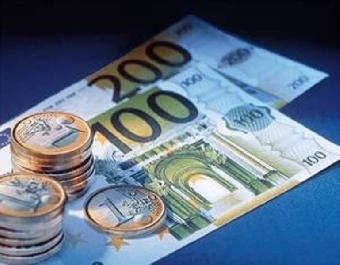 Белорусский рубль укрепился к евро и российскому рублю