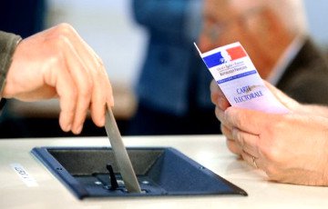 Социалистическая партия Франции отказывается от участия в выборах