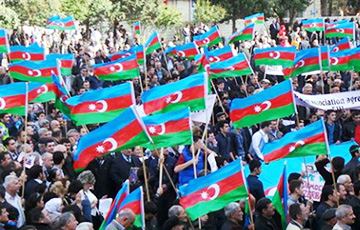 Азербайджанская оппозиция намерена бойкотировать президентские выборы