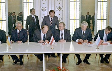 «Ближайшие два дня будут историческими»: как в Вискулях отменили СССР
