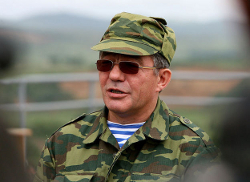 Российский сенатор: Путин может использовать армию на всей территории Украины