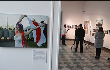 В Варшаве открылась фотовыставка «Беларусь: марш свободы»