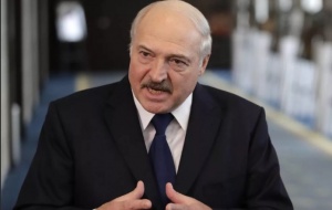 Лукашенко обвинил Тихановскую в попытке захвата власти