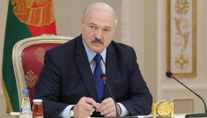 Я не сдам Беларусь, пообещал Лукашенко — и еще 5 главных тем встречи с украинскими журналистами