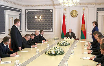 Лукашенко назначил своего охранника министром спорта и туризма