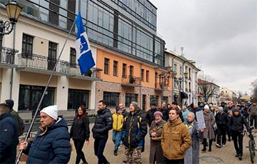 «Немецкая волна»: Протесты в Бресте против аккумуляторного завода не утихают