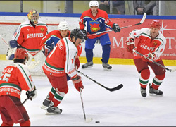 Любимый хоккеист Лукашенко открывает в Минске торговый центр